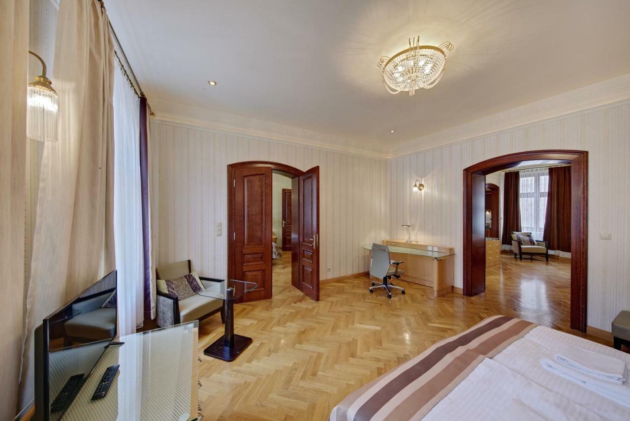 Apartamenty Tessa Jagiellonska Катовице Экстерьер фото