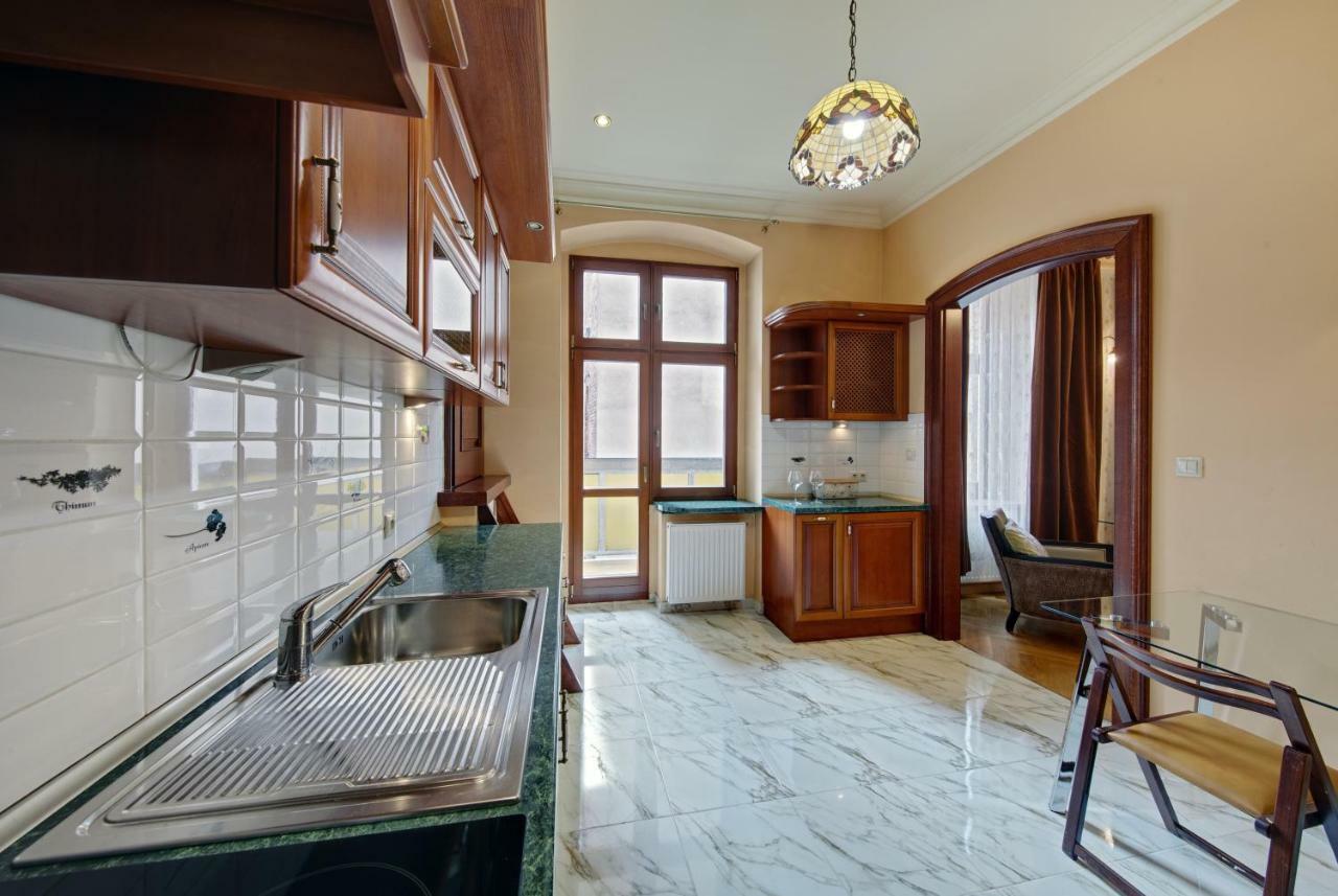 Apartamenty Tessa Jagiellonska Катовице Экстерьер фото