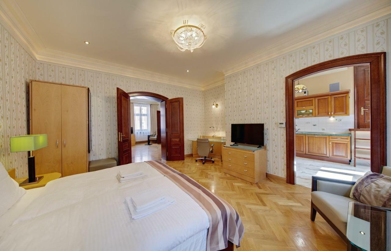 Apartamenty Tessa Jagiellonska Катовице Экстерьер фото